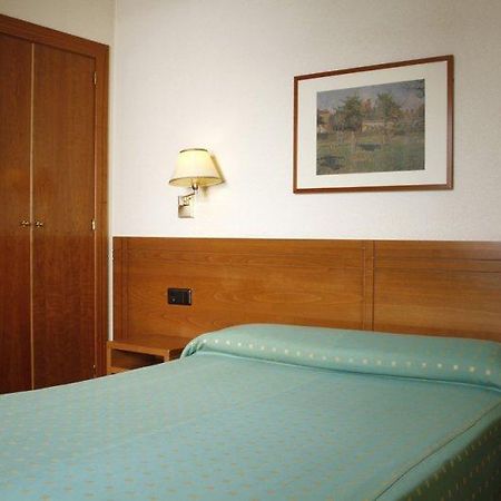 Hotel Yit Conquista De Toledo 托萊多 外观 照片